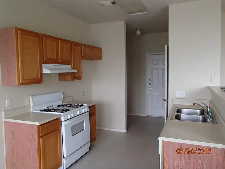 2837 Southampton Way #A — Photo 6