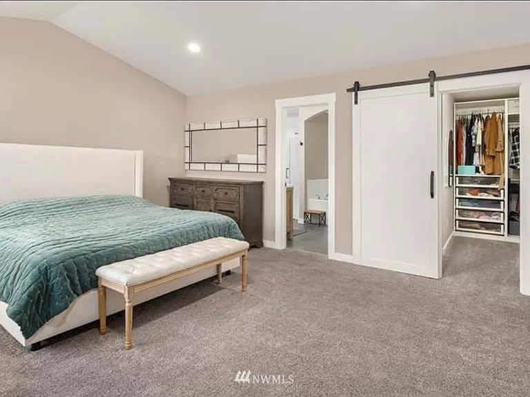 1405 Weaver Way — Photo 18