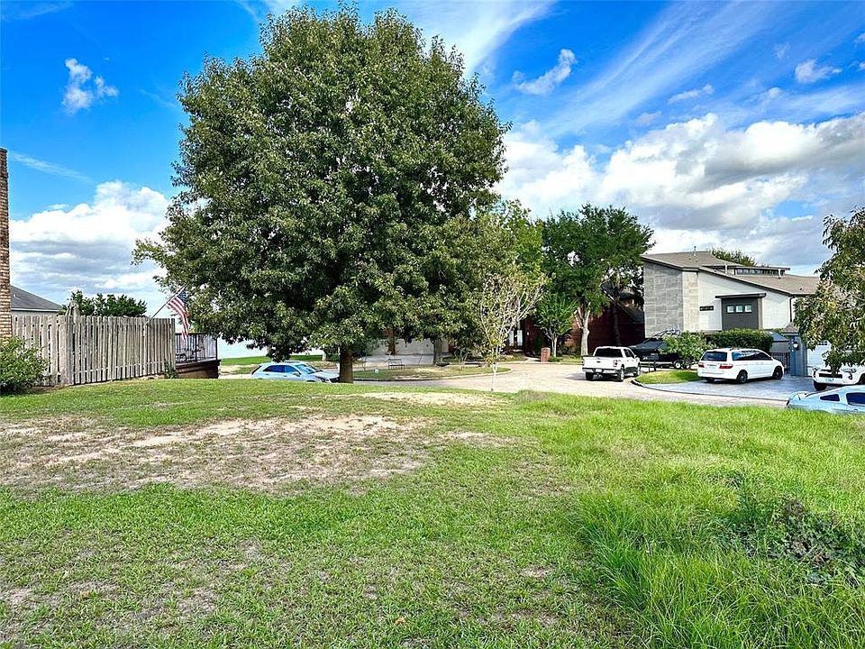 1st image of 20102 Atascocita Shores Drive