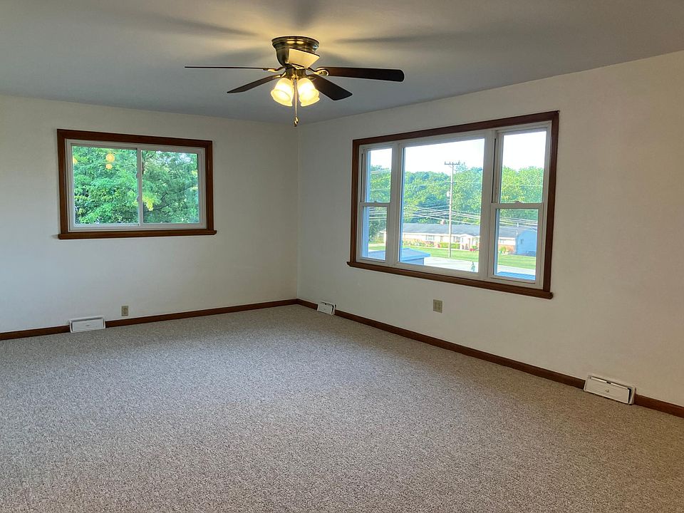 Living room.