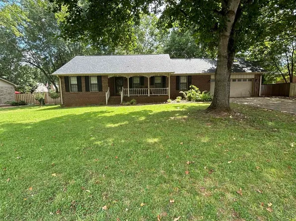 105 Yorkshire Dr, Madison, AL 35758
