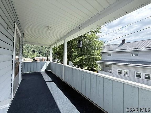 3rd image of 6 Eckel St