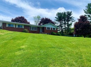 159 Tinsman Rd, Frenchtown, NJ 08825