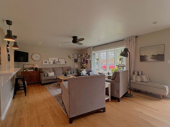 2nd image of 104 Marigold St