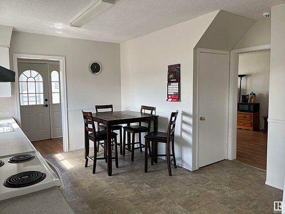 4th image of 5105 50th St