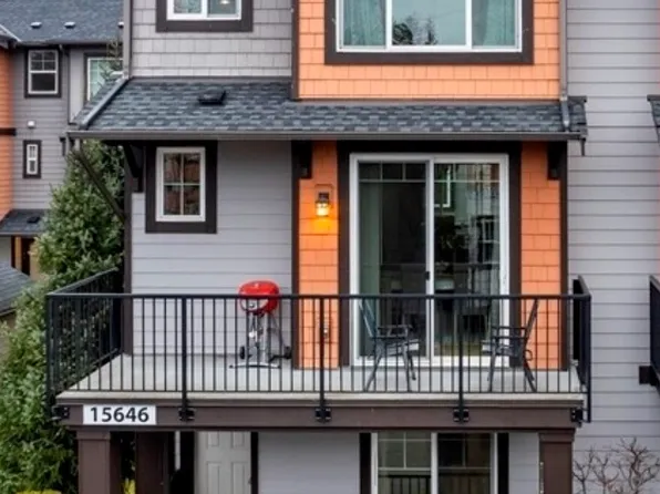 15646 NE 102nd Way #102, Redmond, WA 98052