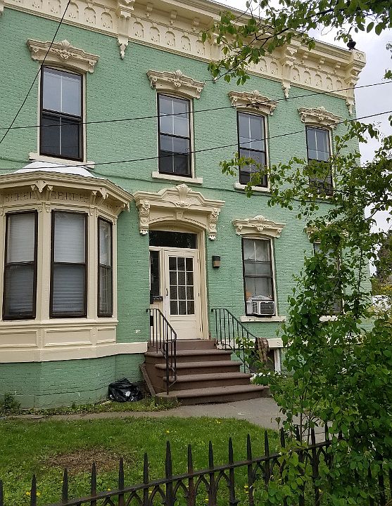 1st image of 3327 6th Ave