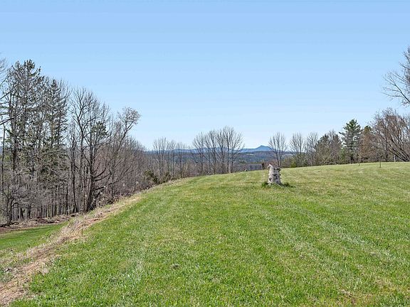 3rd image of 00 Buena Vista Circle