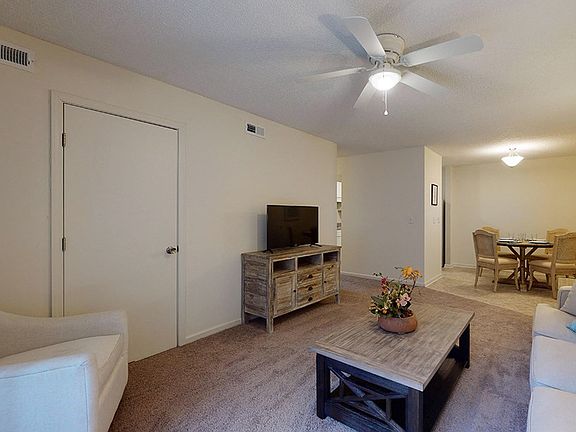 5th image of 218 Stancil Dr