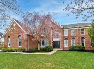 4688 Vista Ridge Dr, Dublin, OH 43017