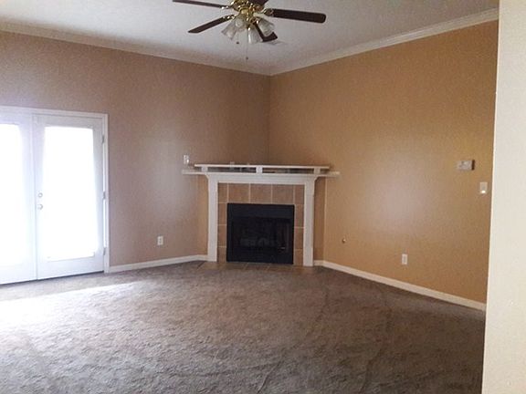 3rd image of 1748 Deer Chase Ln