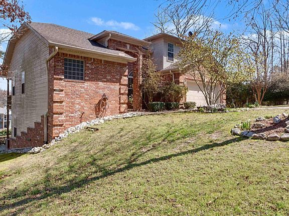 2nd image of 239 Springbrook Dr