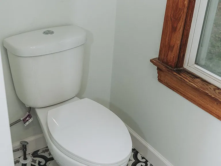 1437 Alameda Ave — Photo 15