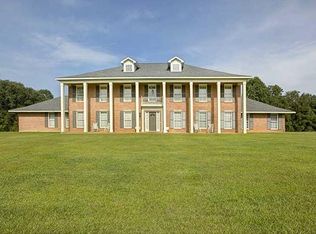 15376 E Thomas Rd, Bogalusa, LA 70427