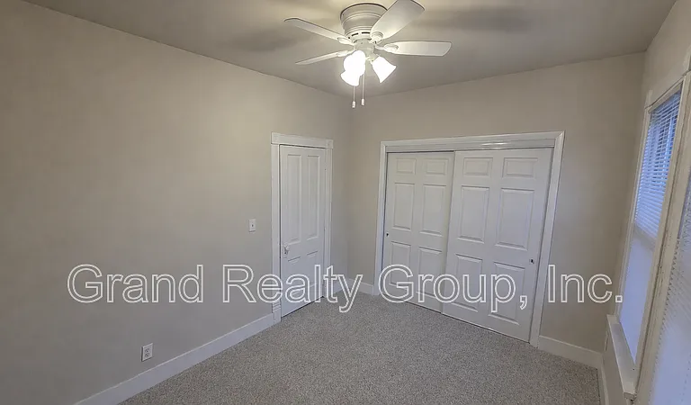 129 Cedar Ave #2R — Photo 6