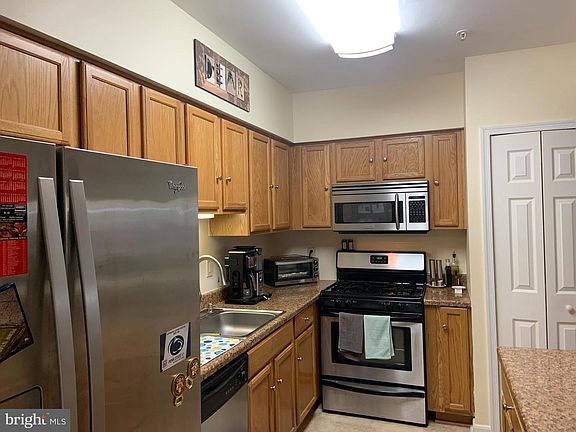 4th image of 315 Eagle Landing Ct #315F