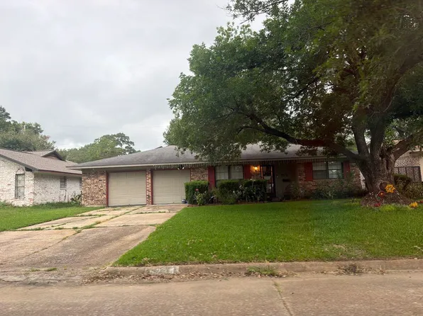 6230 Daisy Dr, Beaumont, TX 77706