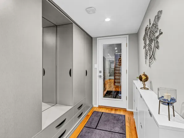 207 Huntington Street image 38 of 43