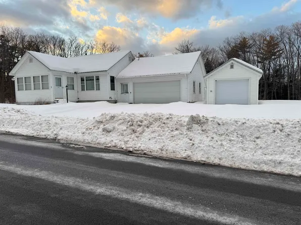 39 Huckins Street, Ossipee, NH 03814