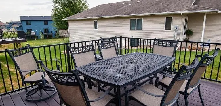 deck