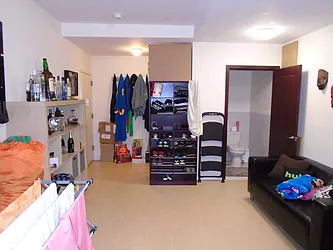 Rented by 18 REALTY