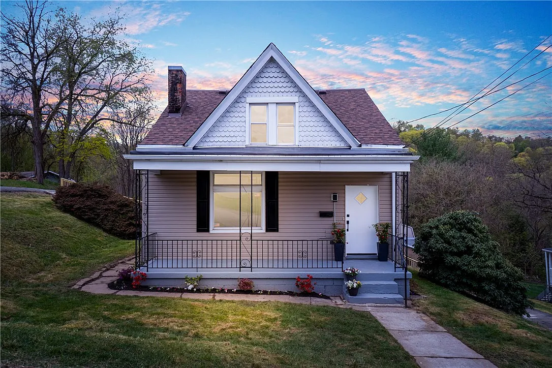 501 Louann St photo 1