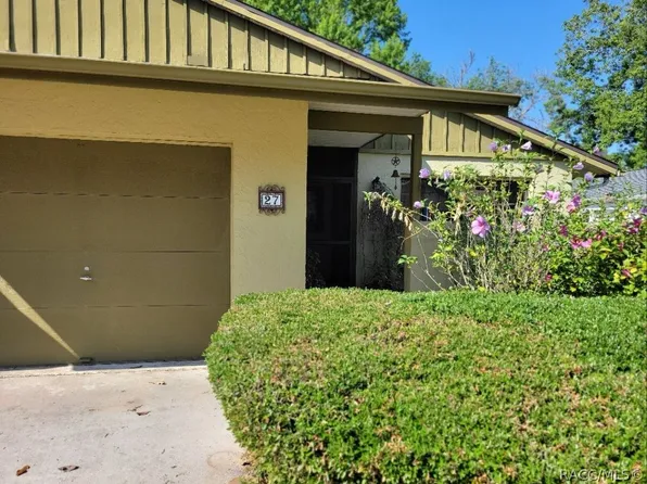 27 Jamaica St, Homosassa, FL 34446