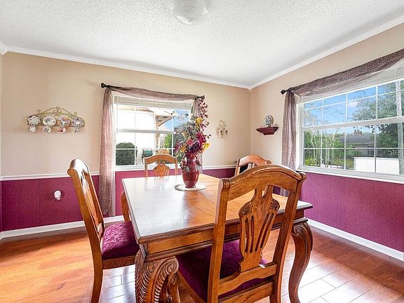 5th image of 3041 Brandywine Dr