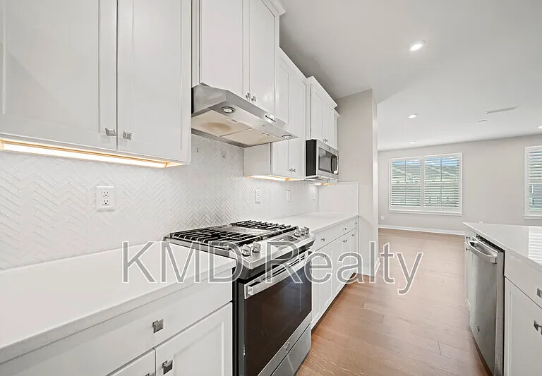 636 Crudent Rd — Photo 12