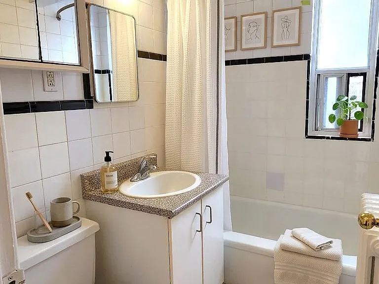 1 Greenbrook Dr #304 — Photo 19
