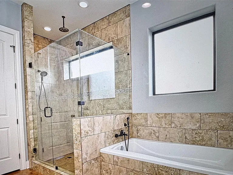 126 Packsaddle Dr — Photo 22
