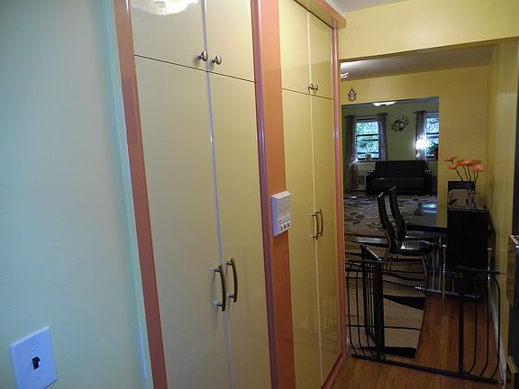 Entrance, Custom Closets