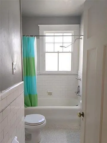 7619 Freret St — Photo 5