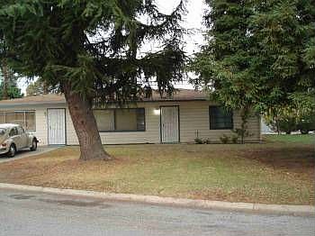 1st image of 17870 Los Felice Dr