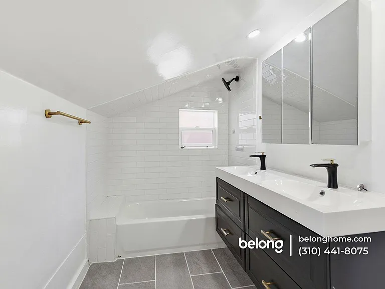 1474 W Vernon Ave #3 — Photo 20
