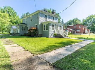 223 S Real St, Cape Vincent, NY 13618