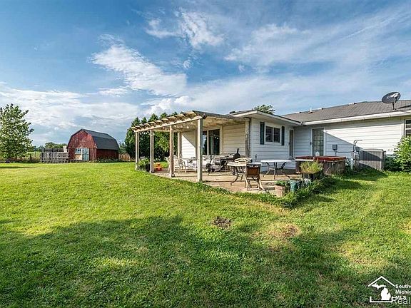 2nd image of 9025 Hoffman Rd