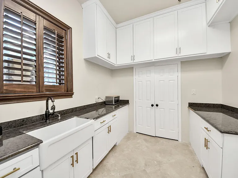 11103 Memorial Dr — Photo 19