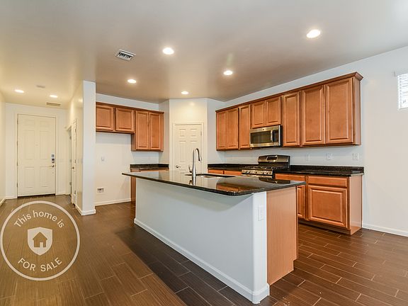 2nd image of 7606 S Barnhill Dr