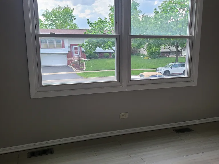 7499 Churchill Dr — Photo 17