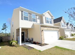 471 Whispering Breeze Ln, Summerville, SC 29486
