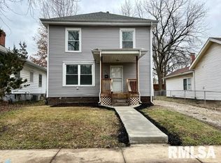 924 S Henrietta St, Springfield, IL 62704