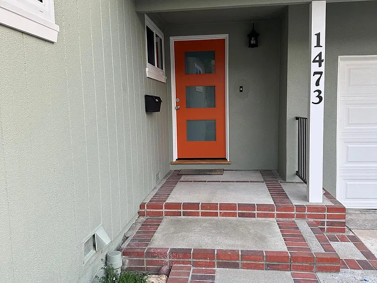 1473 Fulton Ave — Photo 1