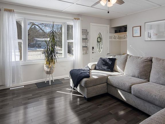 4th image of 4532 S Manor Wood Dr