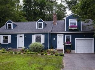 156 Concord Rd, Wayland, MA 01778