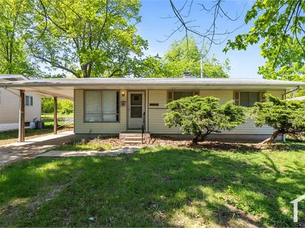 10419 Melvich Dr, Saint Louis, MO 63137