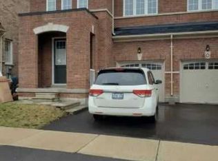 398 Royal West Dr, Brampton, ON L6X5J9