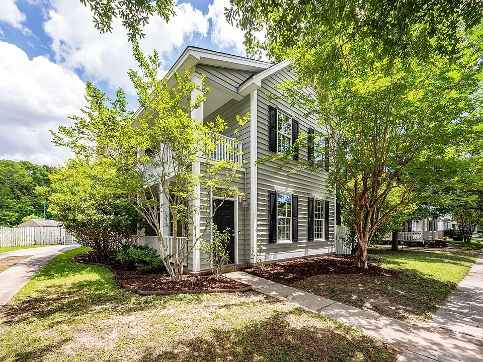 1418 Whispering Oaks Trl