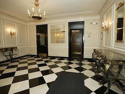 5th image of 422 W Melrose St APT 907