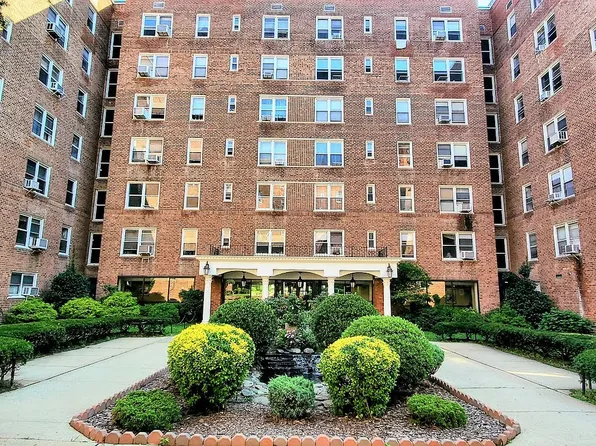 105-37 64th Ave #3C, Forest Hills, NY 11375